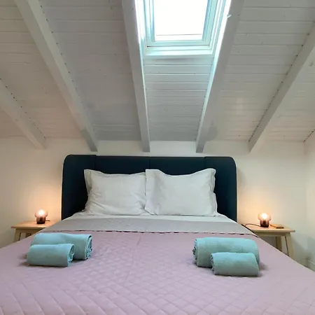 Portugal Secret By Coral - Townhouse With Small Pool Портиман